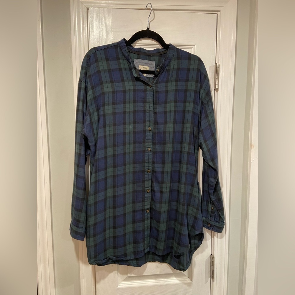 L.L. Bean Size M Blue Green Plaid Flannel Collarless Button Down Tunic Shirt